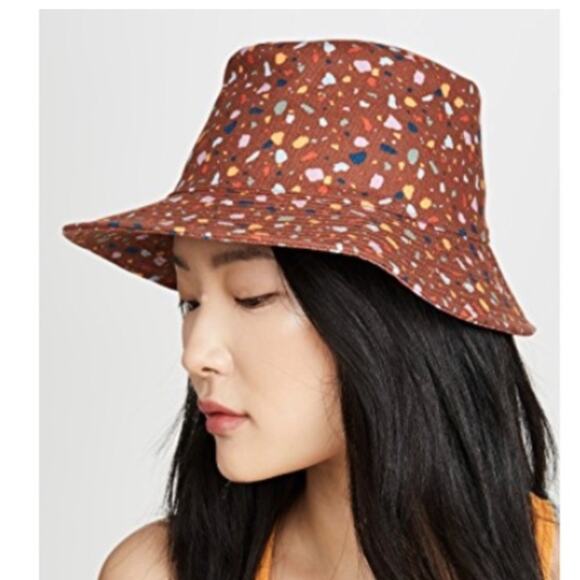 Madewell Accessories - Madewell Confetti Print Bucket Hat NWT S/M